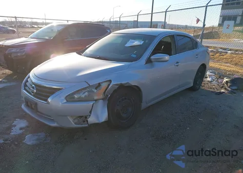 2013 Nissan Altima 2.5 S z USA, uszkodzony, nr VIN 1N4AL3AP7DN435749